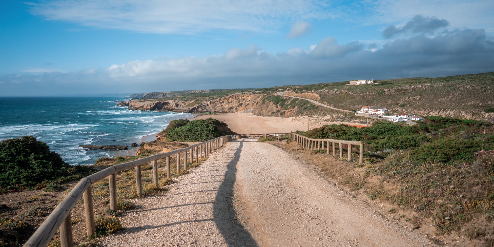 Coastal path in Aljezur.jpg
